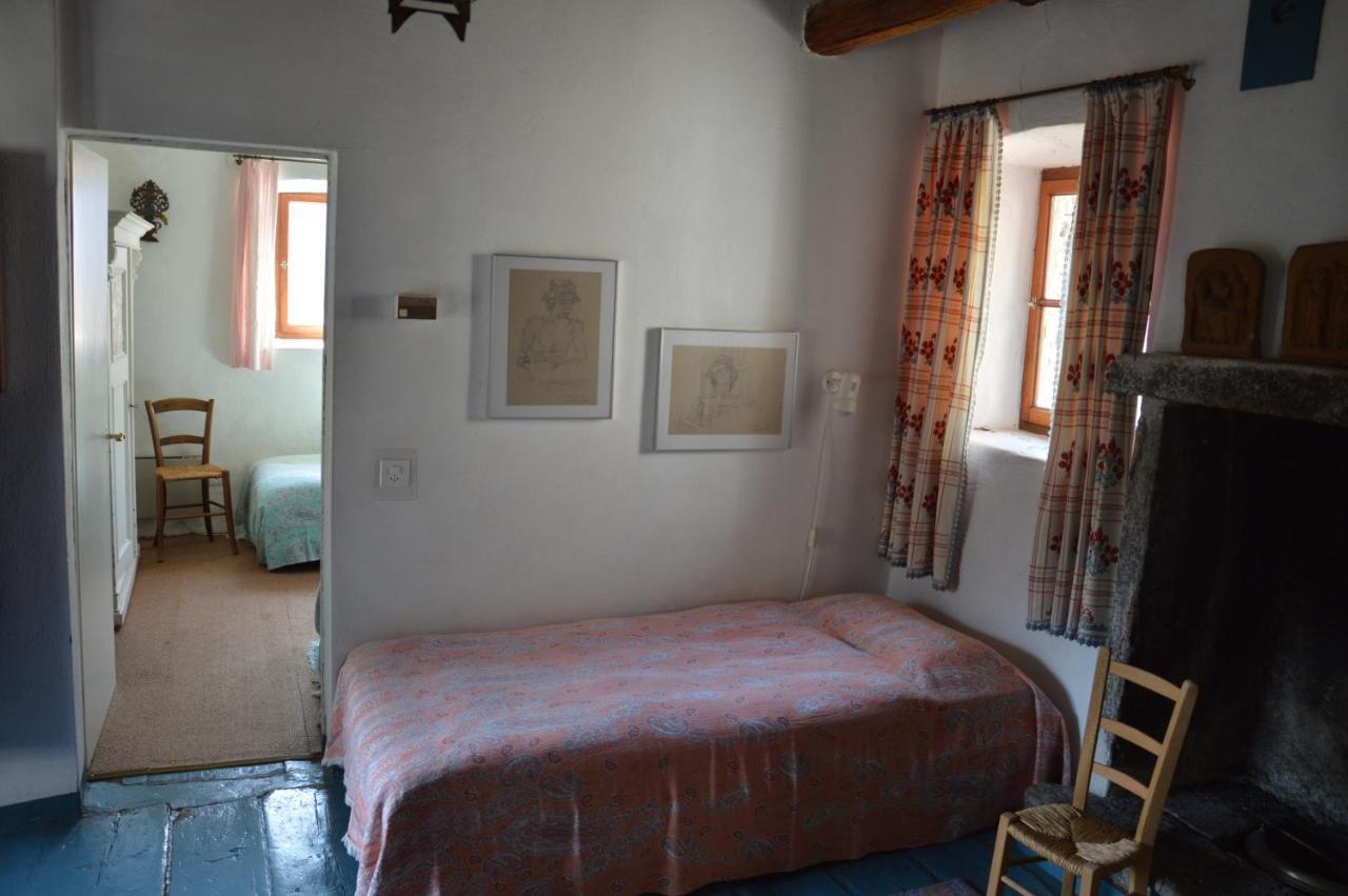 Villa Rustico Pult à Someo Extérieur photo