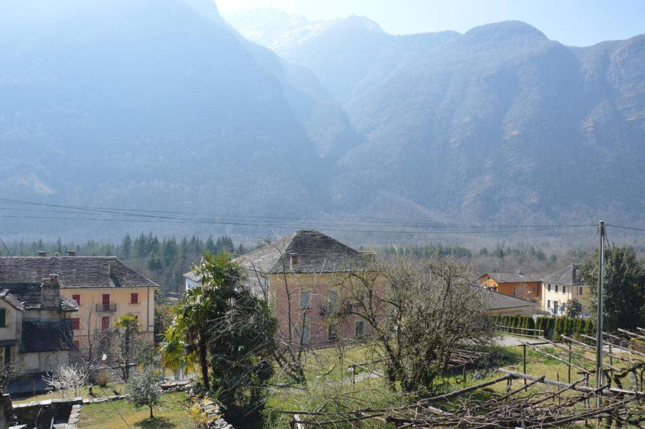 Villa Rustico Pult à Someo Extérieur photo