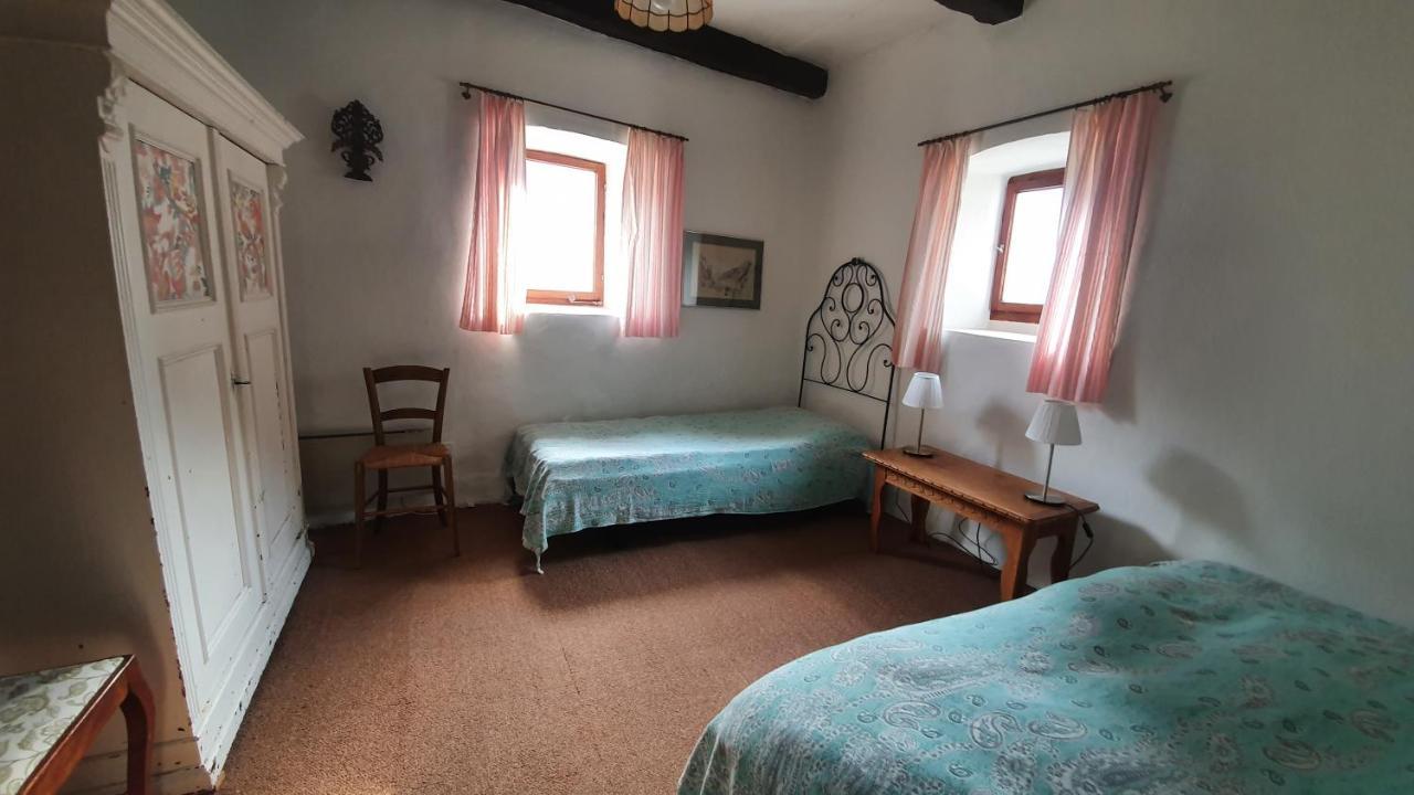 Villa Rustico Pult à Someo Extérieur photo